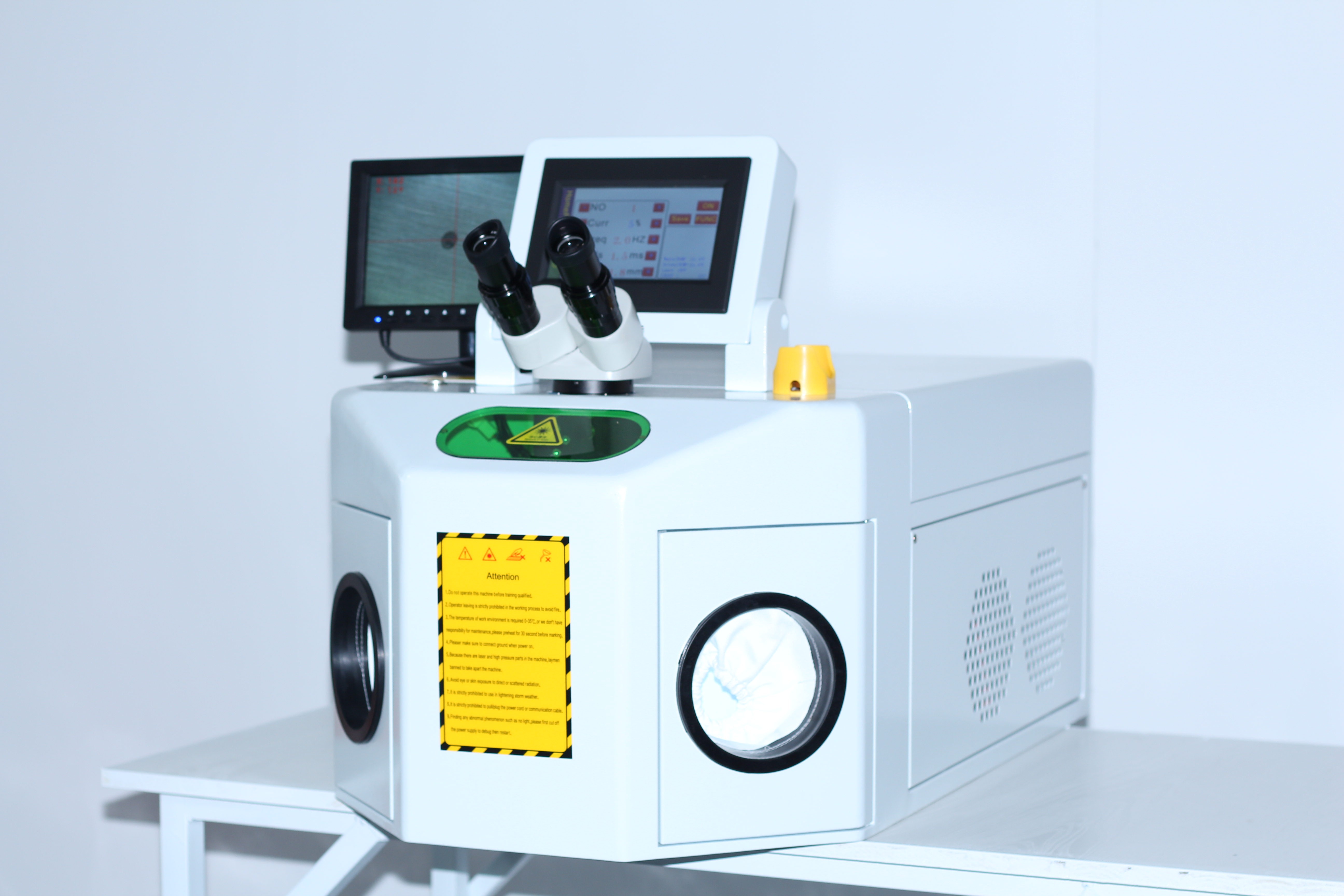 200W 쥬얼리 골드 실버 플래티넘 티타늄 레이저 용접 기계